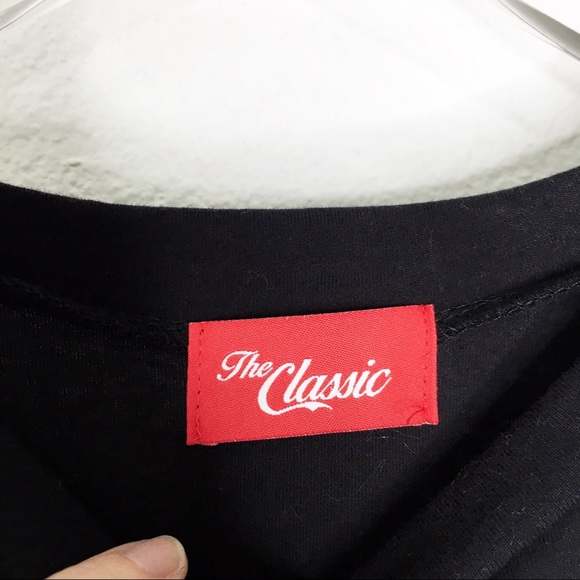 NWOT The Future Is Female Crop Top - Picture 5 of 6